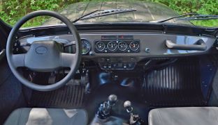 UAZ Hunter